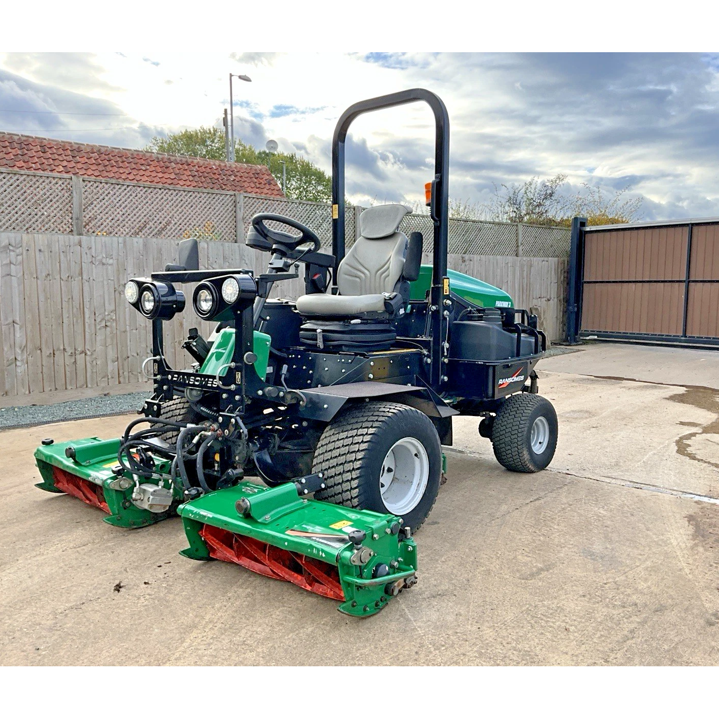 2021 RANSOMES PARKWAY 3 | 579Hours